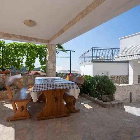 Holiday House With A Swimming Pool Razanj, Rogoznica - 17904 Casa de Férias Rogoznica (Sibenik-Knin)